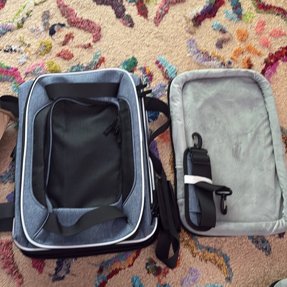 Petskd Top and Side Expandable Pet carrier NEW - Picture 9 of 10